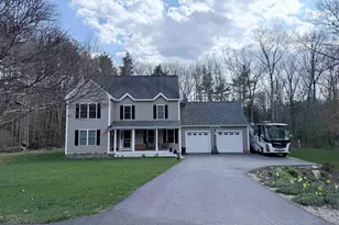 28 Fieldstone Dr, Dover, NH 03820 - Photo 1