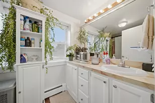 1268 Hanover St, Manchester, NH 03104 - Photo 36