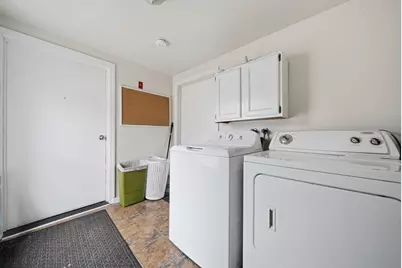 1268 Hanover Street, Manchester, NH 03104 - Photo 16