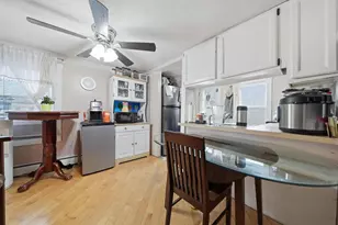 1268 Hanover St, Manchester, NH 03104 - Photo 26