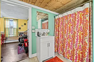 1 Border St, Milford, NH 03055 - Photo 20