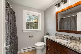 26 Wedgewood Dr, Londonderry, NH 03053 - Photo 30