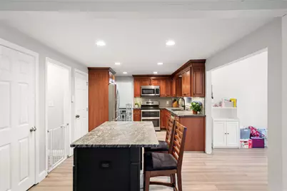 26 Wedgewood Drive, Londonderry, NH 03053 - Photo 4