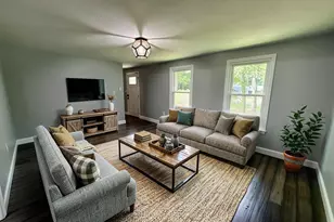 26 Wedgewood Dr, Londonderry, NH 03053 - Photo 10