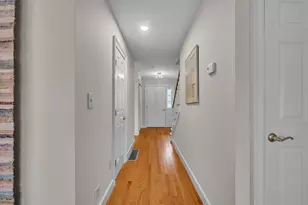 56 Peninsula Dr, Stratham, NH 03885 - Photo 18