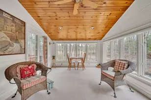 56 Peninsula Dr, Stratham, NH 03885 - Photo 10