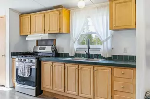 76 Deboer Ln, Wakefield, NH 03830 - Photo 2