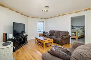 118 Secretariat Wy, Rochester, NH 03867 - Photo 10