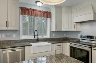 36 Wallingford Rd, Milford, NH 03055 - Photo 6