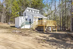 322 Long Shores Dr, Barrington, NH 03825 - Photo 2