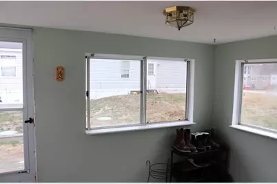 18 Woodlawn Drive, Allenstown, NH 03275 - Photo 6