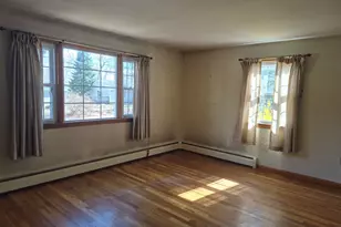9 Moe St, Nashua, NH 03062 - Photo 10