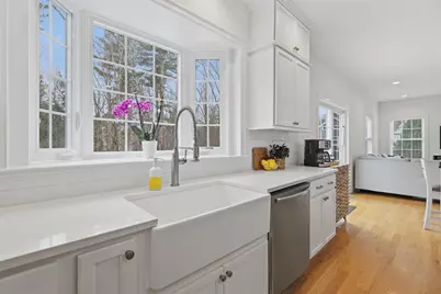 3 Hummingbird Lane, Salem, NH 03079 - Photo 6