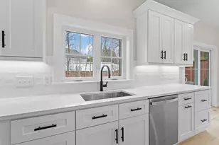 2 Millville Terrace, Salem, NH 03079 - Photo 12