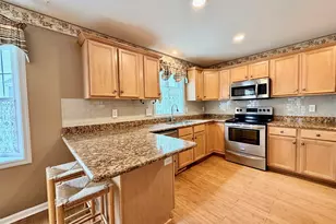 4 Prince Ln, Raymond, NH 03077 - Photo 6