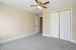 41 Dewey St, Manchester, NH 03103 - Photo 20