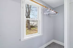 41 Dewey St, Manchester, NH 03103 - Photo 36