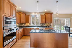 20 Hancock Rd, Windham, NH 03087 - Photo 8