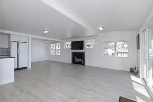 2 Charlie Ln, Deerfield, NH 03037 - Photo 20