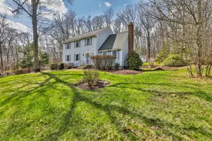 11 Erik St, Merrimack, NH 03054 - Photo 32