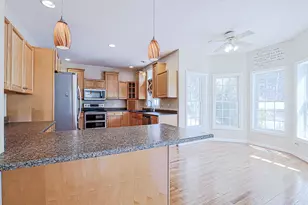 10 Checkerberry Ln, Londonderry, NH 03053 - Photo 16