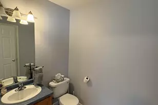 19 Mulberry Ln, Amherst, NH 03031 - Photo 18