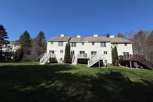 19 Mulberry Ln, Amherst, NH 03031 - Photo 8