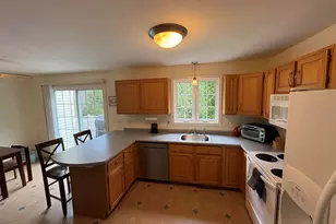 19 Mulberry Ln, Amherst, NH 03031 - Photo 14