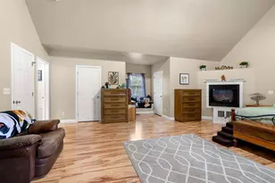 7 Samantha Ave, Raymond, NH 03077 - Photo 42
