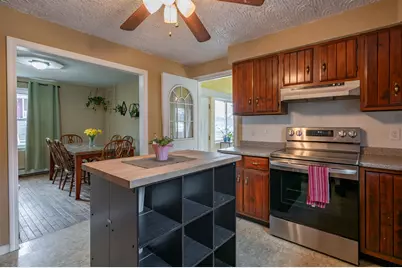 31 Rosemont Avenue, Manchester, NH 03103 - Photo 28