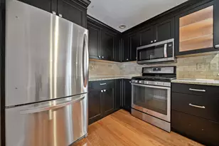 624 Hackett Hill Rd, Manchester, NH 03102 - Photo 6