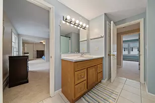624 Hackett Hill Rd, Manchester, NH 03102 - Photo 20