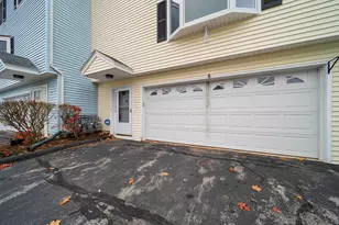 624 Hackett Hill Rd, Manchester, NH 03102 - Photo 32