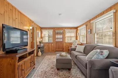 156 Belknap Road, Hudson, NH 03051 - Photo 4