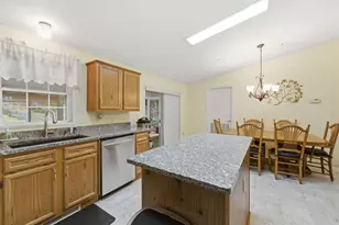 407 Darby Dr, Belmont, NH 03220 - Photo 8