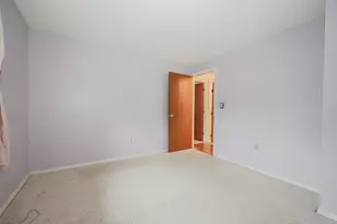 37 Country Club Ln, Merrimack, NH 03054 - Photo 22