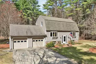 4 Schoolhouse Rd, Amherst, NH 03031 - Photo 2