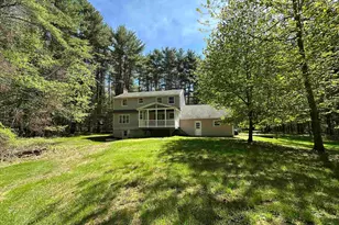 4 Schoolhouse Rd, Amherst, NH 03031 - Photo 4