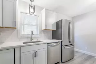 2A Mulberry St, Windham, NH 03087 - Photo 10