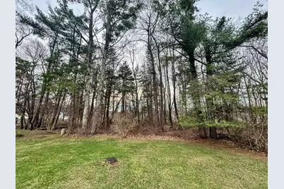 47 Sycamore Lane, Shaftsbury, VT 05262 - Photo 4