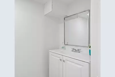734 W Hollis Street, Nashua, NH 03062 - Photo 34