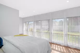 734 W Hollis St, Nashua, NH 03062 - Photo 20