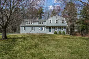 20 French Ct, Merrimack, NH 03054 - Photo 1
