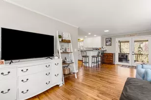 11 Fairway Dr, Amherst, NH 03031 - Photo 10