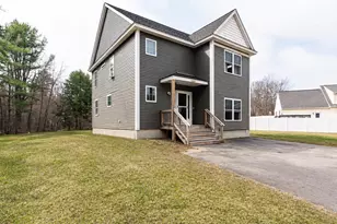 10 Norway Plains Rd, Rochester, NH 03868 - Photo 1