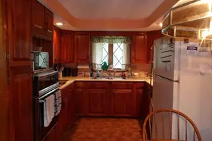 81 Hill St, Lyndon, VT 05851 - Photo 6