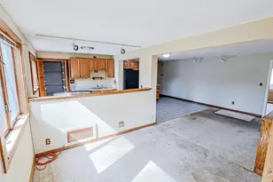 10 Westborn Dr, Merrimack, NH 03054 - Photo 14