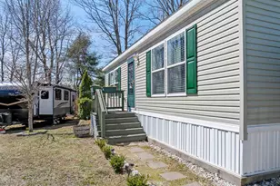 7 Lilac Ln, Pittsfield, NH 03263 - Photo 28