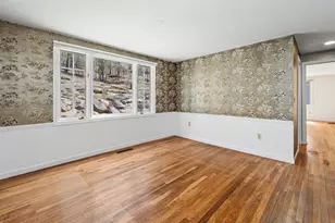 19 Highland Dr, Amherst, NH 03031 - Photo 14