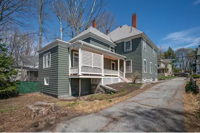 18 Manchester Street, Nashua, NH 03064 - Photo 2